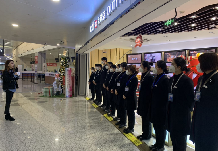 【中國(guó)免稅人在行動(dòng)·一線直擊篇】之十三： 疫情面前顯擔(dān)當(dāng)，平凡點(diǎn)滴筑堅(jiān)毅